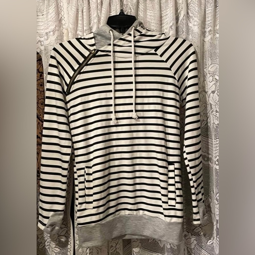 Thumbhole, Dual Hood, Striped Pull Over Hoodie in Great Condition. Size S $7